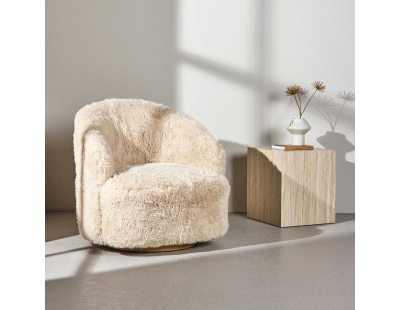 Fauteuil en tissu fluffy Astru 75 x 70 x 75 cm