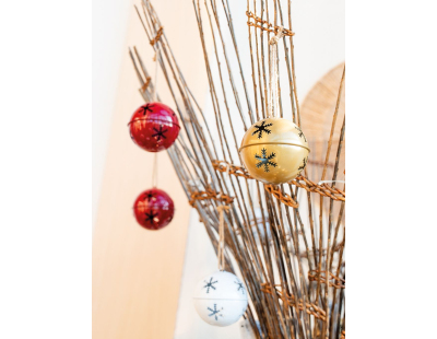 Lot de 6 grelots en métal