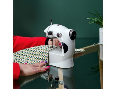Mini machine à coudre avec table d'extension
