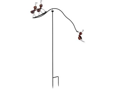 Mobile de jardin en fer (3 fourmis)