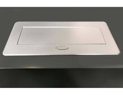Multiconnecteur pour bureau Atom 26 Lite (Aluminium)