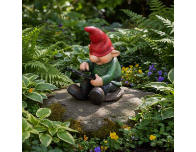 Nain de jardin avec tablette en résine 19 cm