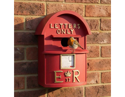 Nichoir boite à lettres britannique rouge