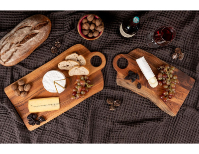 Planche à découper en acacia huilé (L 30 cm)