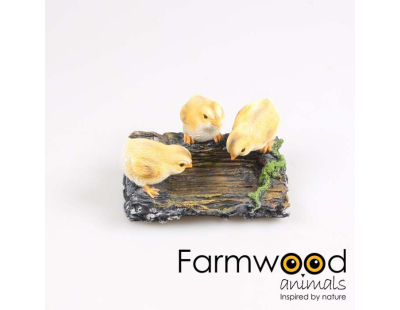 Poussins sur branche en résine 22.5 x 15 x 11 cm