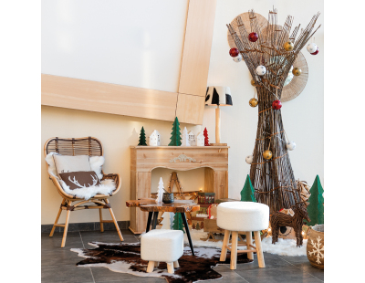 Tabouret en bouclette pied bois