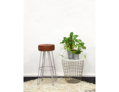 Tabouret en métal et cuir
