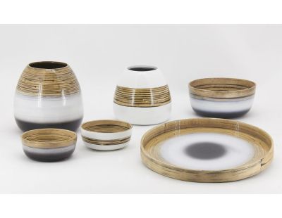 Vases en bambou naturel et blanc