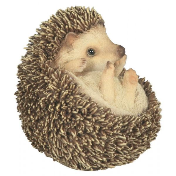 Bébé hérisson en boule en résine