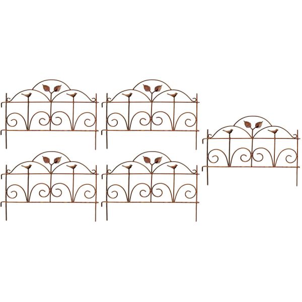 Bordure de jardin décorative en fer forgé rouillé