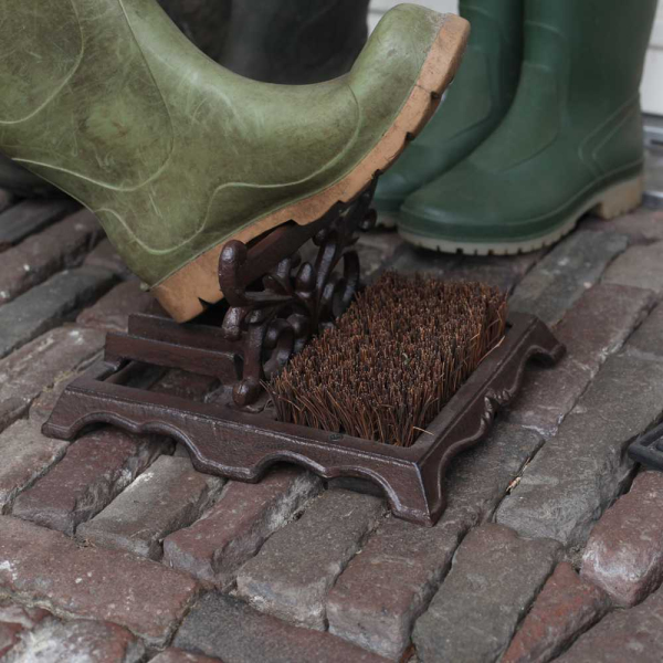 Brosse à chaussures avec grattoir en fonte - 8