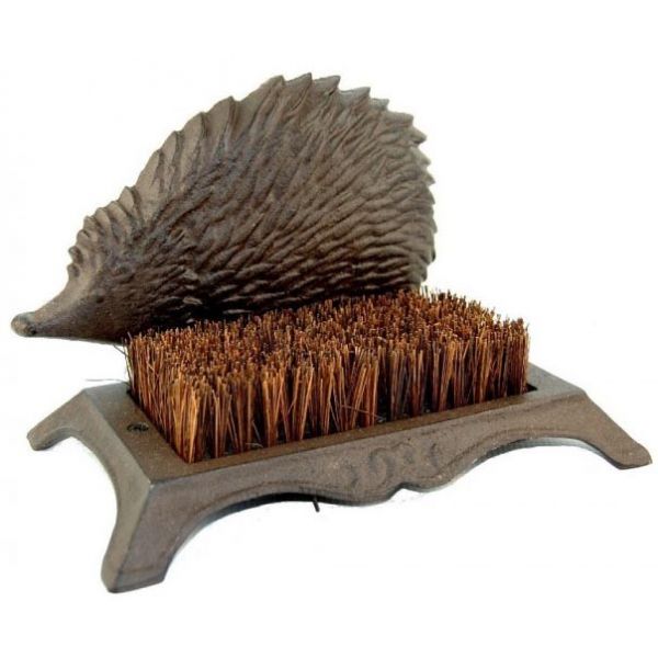 Brosse nettoyage chaussure en fonte et fibre de coco