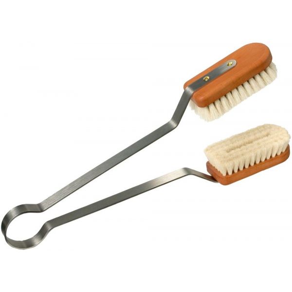 Brosse nettoyage feuilles de plantes