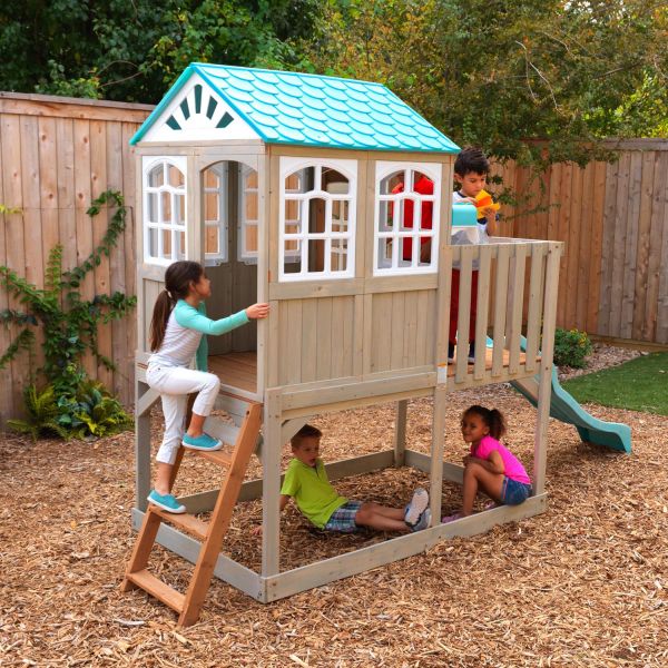 Cabane enfant en bois avec toboggan highline retreat