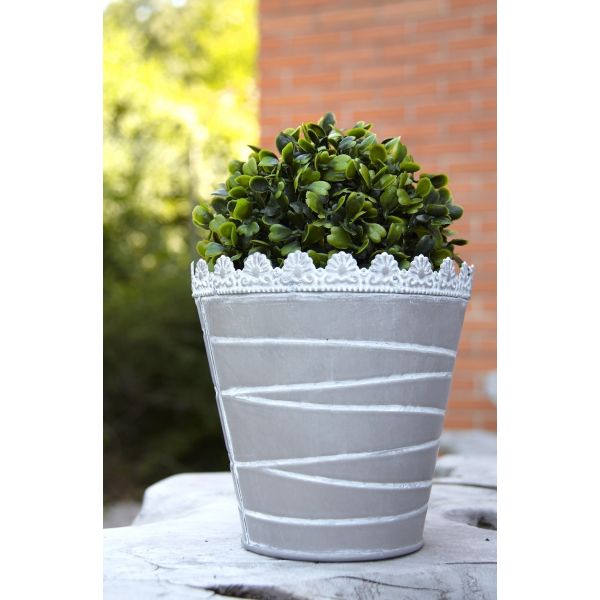 Cache-pot à rayures en métal laqué - AUBRY GASPARD