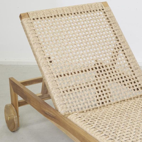 Chaise bain de soleil en teck et cannage synthétique BAIA - 849