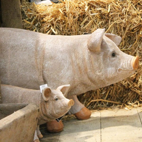 Cochon debout en résine - Farmwood animals