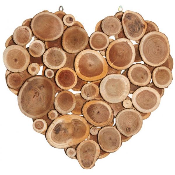 Coeur à suspendre en rondins d'arbre à soie