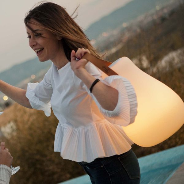 Enceinte bluetooth lumineuse Kurby - NEWGARDEN