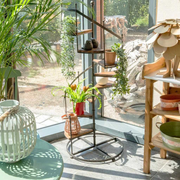 Étagère escalier en bois et métal - AUBRY GASPARD