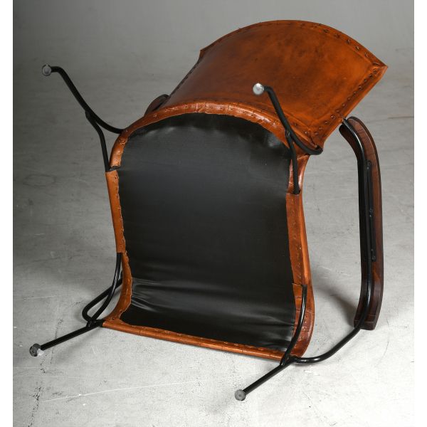 Fauteuil en cuir de buffle, métal et bois verni - AUBRY GASPARD