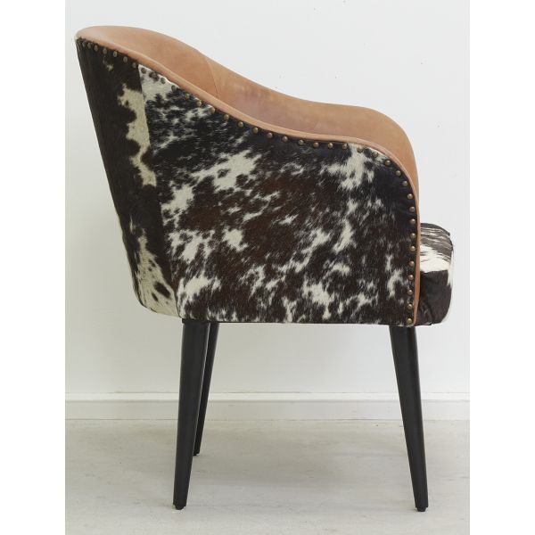 Fauteuil en cuir camel et peau de vache - 585