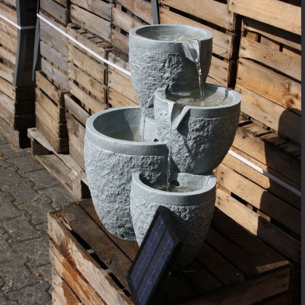 Fontaine solaire 4 étages 39 x 33 x 47 cm - Stonelite