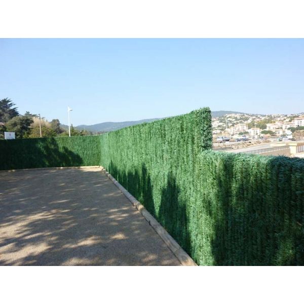 Haie artificielle 110 brins vert pin en rouleau - 44,90