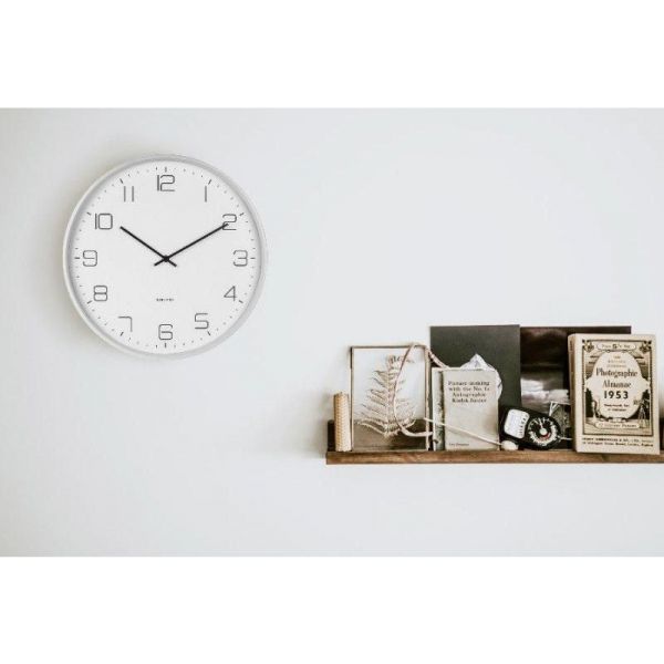 Horloge en métal mat Lofty - KARLSSON