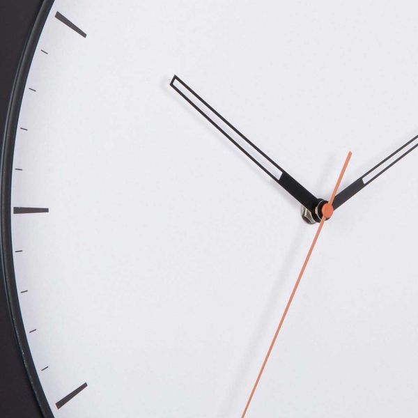 Horloge murale en métal Calm - 69,90