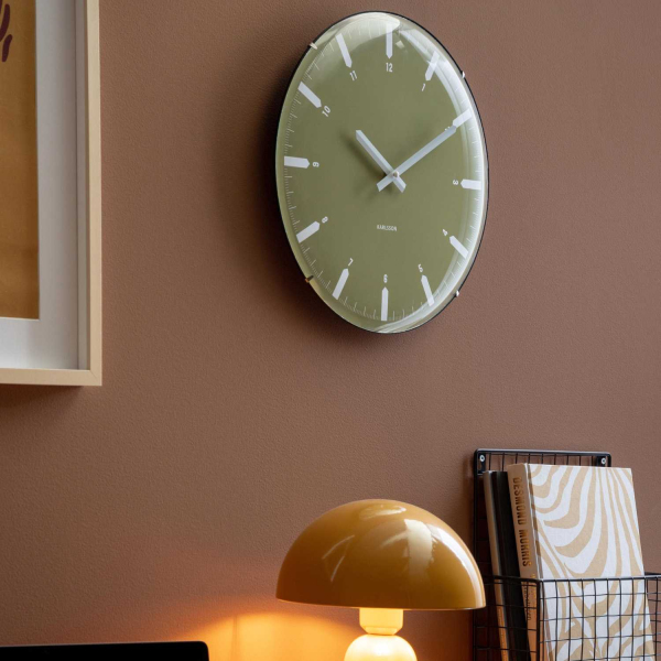 Horloge murale en polypropylène Realista Dome - KARLSSON