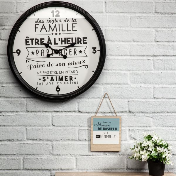 Horloge en plastique La vie en famille - THE HOME DECO FACTORY