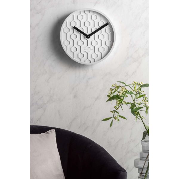 Horloge ronde en béton Honey  31 cm - KARLSSON