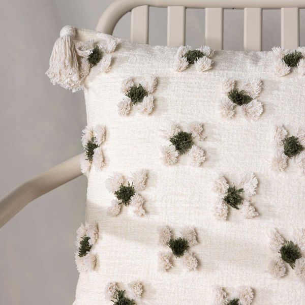 Housse de coussin avec pompoms Millie - 5