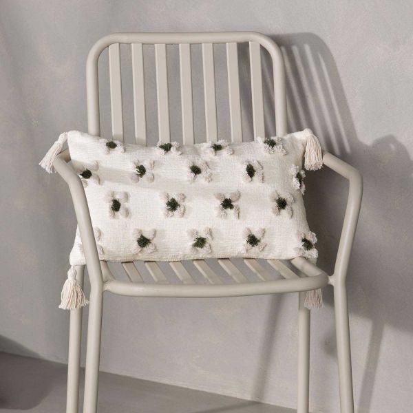 Housse de coussin avec pompoms Millie - Venture Home