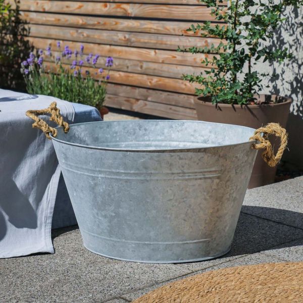 Jardinière bassine en zinc patiné - ESSCHERT DESIGN