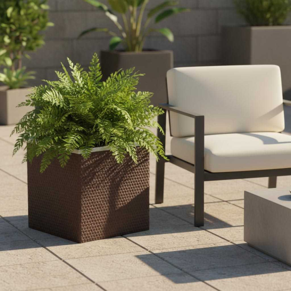 Jardinière en résine tressée avec réserve d'eau et cadre en aluminium 50 x 50 x 43 cm - Rattan Art