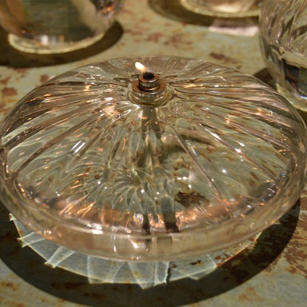 Ensemble lampe à huile en verre strié Ellipse avec huile de paraffine - 32,90