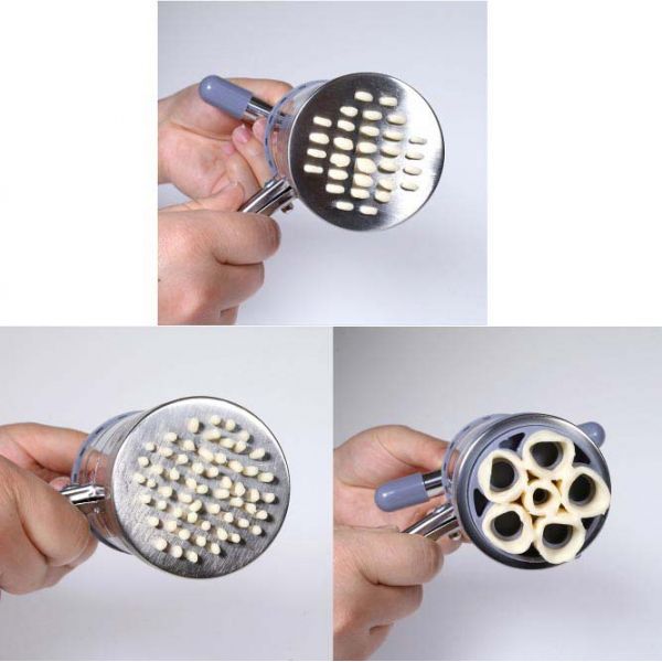 Machine à pâtes ergonomique et manuelle en inox - 9 positions