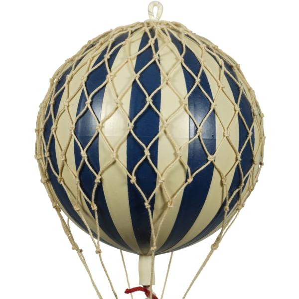 Montgolfière décorative à suspendre Floating the skies 8.5 x 13 cm - Authentic models