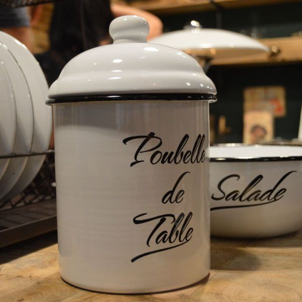 Poubelle de table en fer émaillée