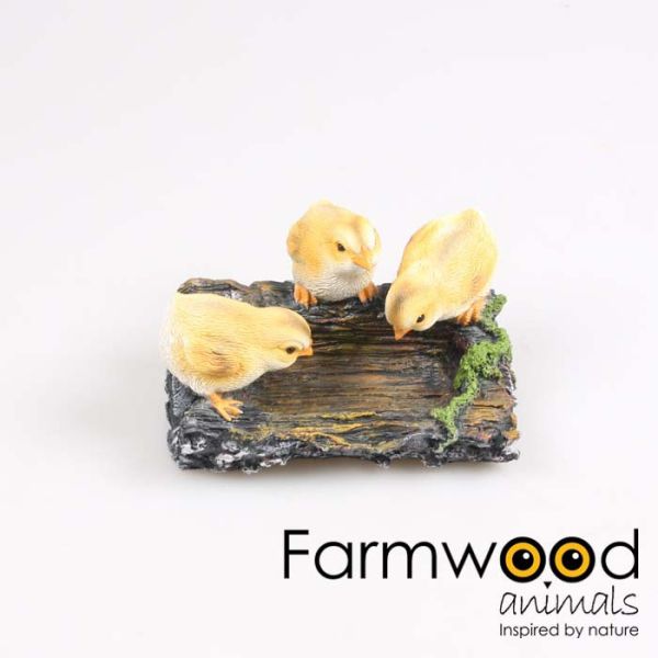 Poussins sur branche en résine 22.5 x 15 x 11 cm - IMH-0159