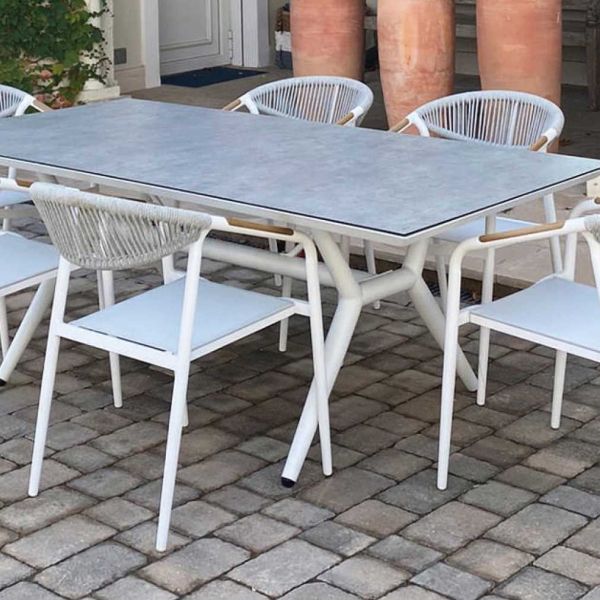 Salon de jardin en aluminium et céramique imitation bois Sidi