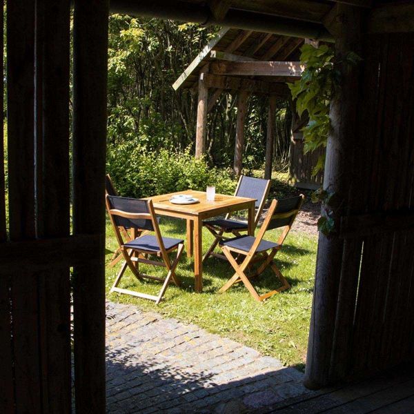 Salon de jardin avec table carrée en acacia Bilbao - 5