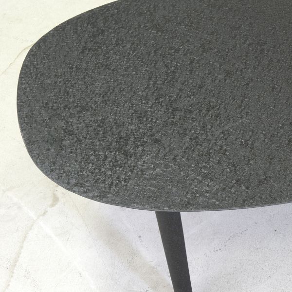 Table basse ovale en métal texturé noir - 159