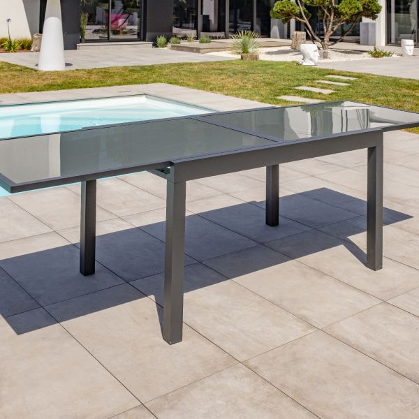 Table de jardin en aluminium et plateau verre avec rallonge intégrée Tolede - 549