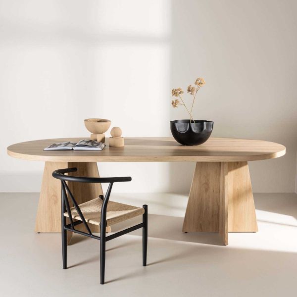 Table de repas ovale Bootcut - VENTURE HOME