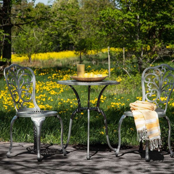 Table ronde et 2 chaises de jardin Nandin