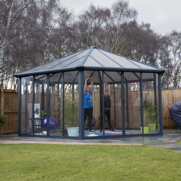Tonnelle de jardin fermée en alumnium et polycarbonate Garda 30 m² - 8