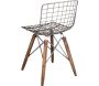 Chaise en métal et bois assise grillagée - ANT-0468